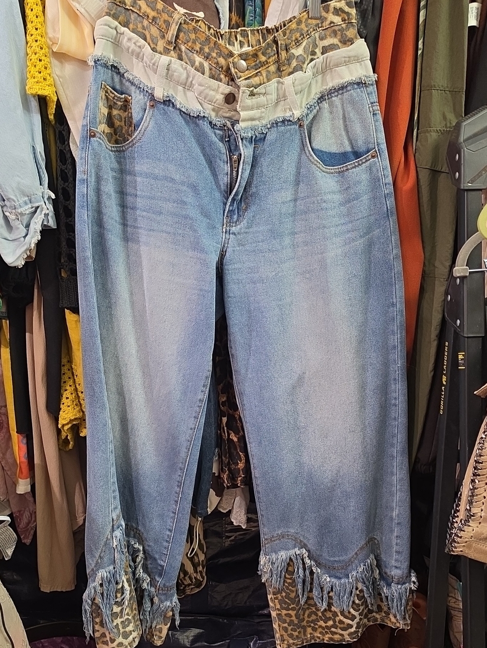 Women’s Light Blue Frayed Hem Jeans with Leopard Trim